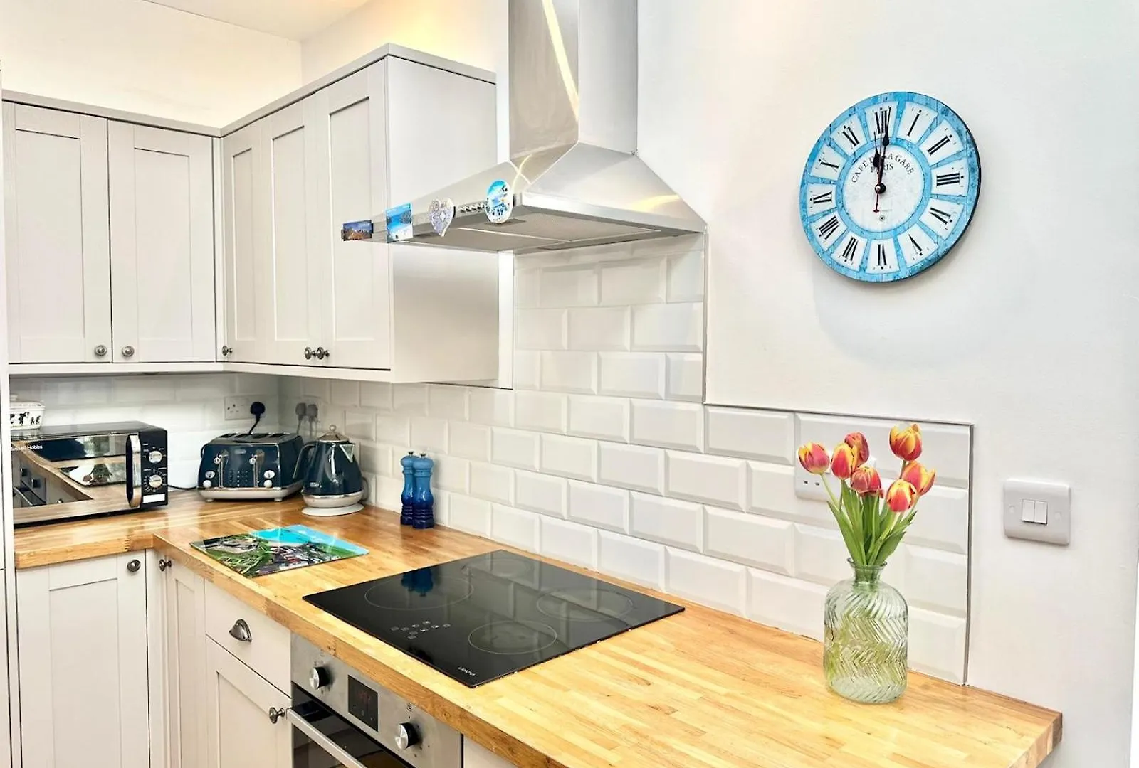 Pass The Keys Stylish Mumbles Getaway-Parking Heart Of Village Swansea