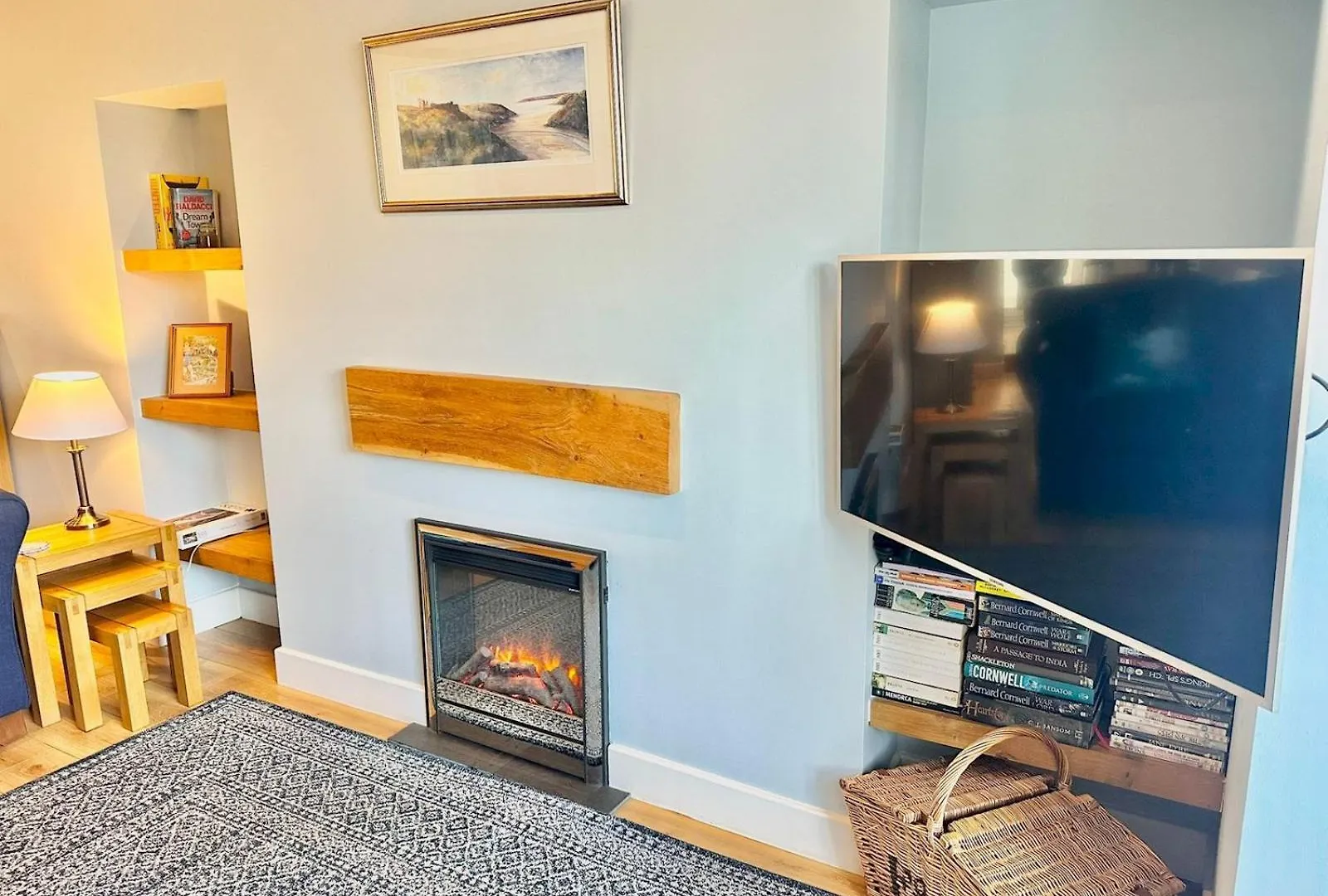 Holiday home Pass The Keys Stylish Mumbles Getaway-Parking Heart Of Village Swansea United Kingdom