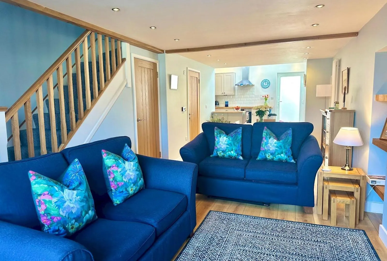 Pass The Keys Stylish Mumbles Getaway-Parking Heart Of Village Swansea